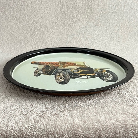 Vintage Round Table Tray/Collector’s Metal Plate-1909 Peerless Antique Car Image - Picture 3 of 6